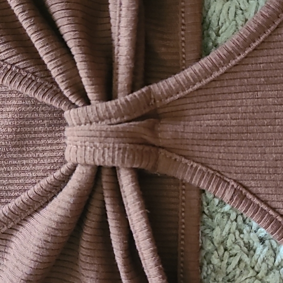 Sexy cutout dress! - Picture 7 of 8